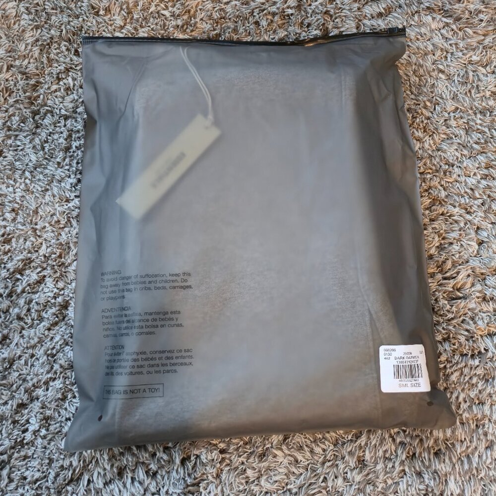 Fear of God Essentials Loose Pants Dark Oatmeal Oversized NWT Streetwear - Picture 6 of 8